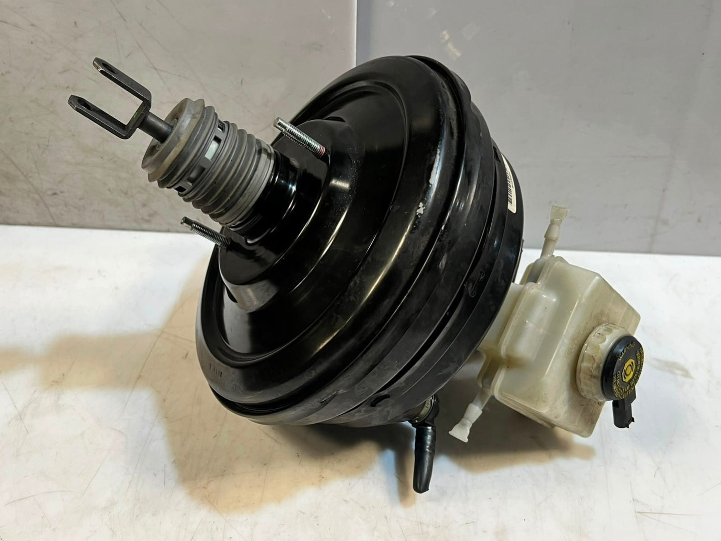 2007-2013 BMW X5 E70 and X6 E71 Brake Booster CYLINDER SERVO MOTOR 6774622  OEM