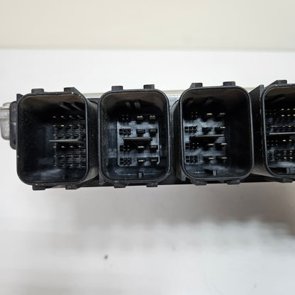 2018 BMW X3 G01 X4 G02 Engine Control Unit DDE Bosch 8599197 OEM