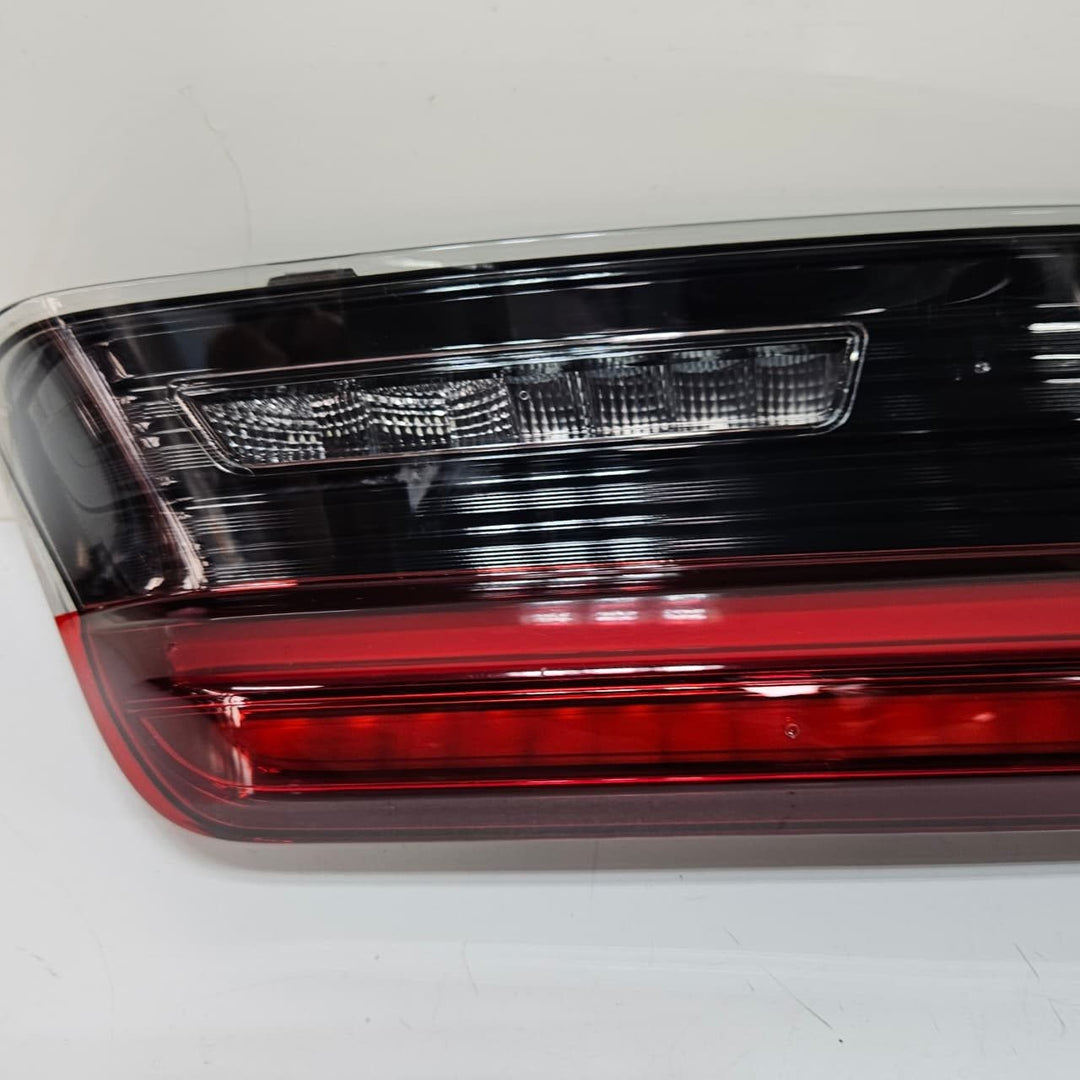2018 BMW  3 Series G20 M3 Tailgate Rear Right Side Light 5A3BC62