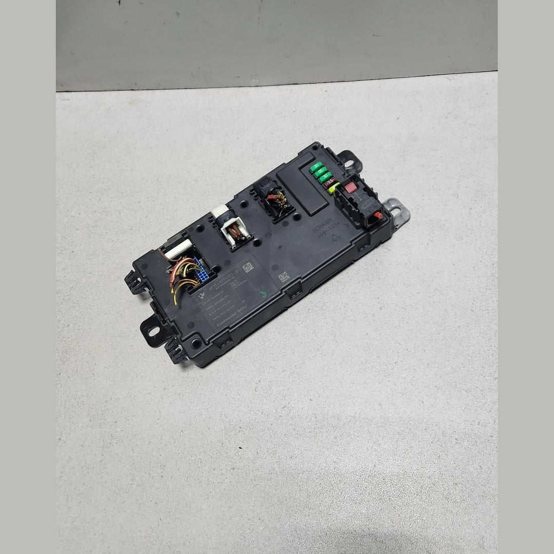 BMW Rear Electronic Module 9274023 F20 F21 F22 F30 F31 F34 F36 and G11 G12 