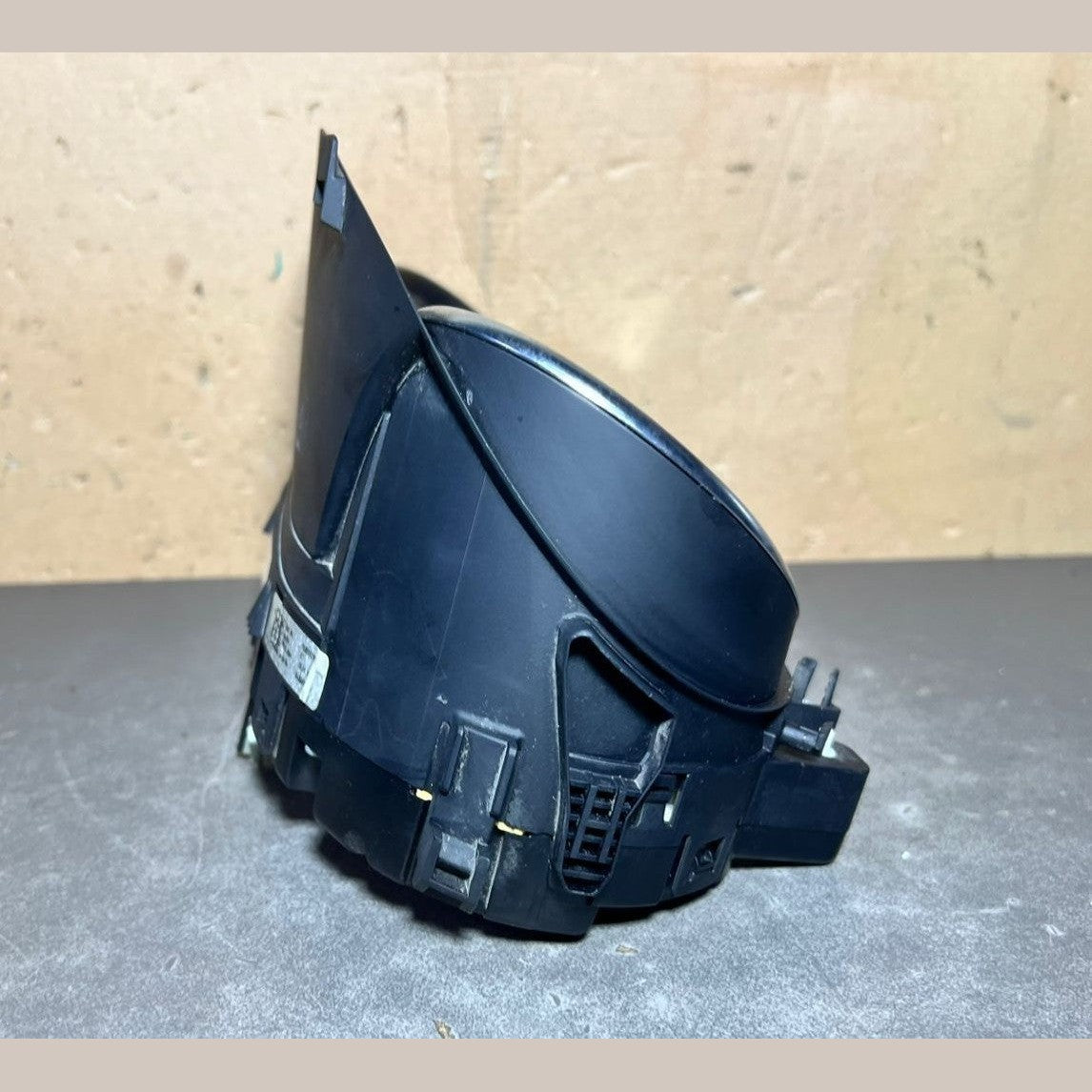 14-17 Mercedes-Benz W117 CLA Instrument Cluster Speedometer A117 9004001 OEM