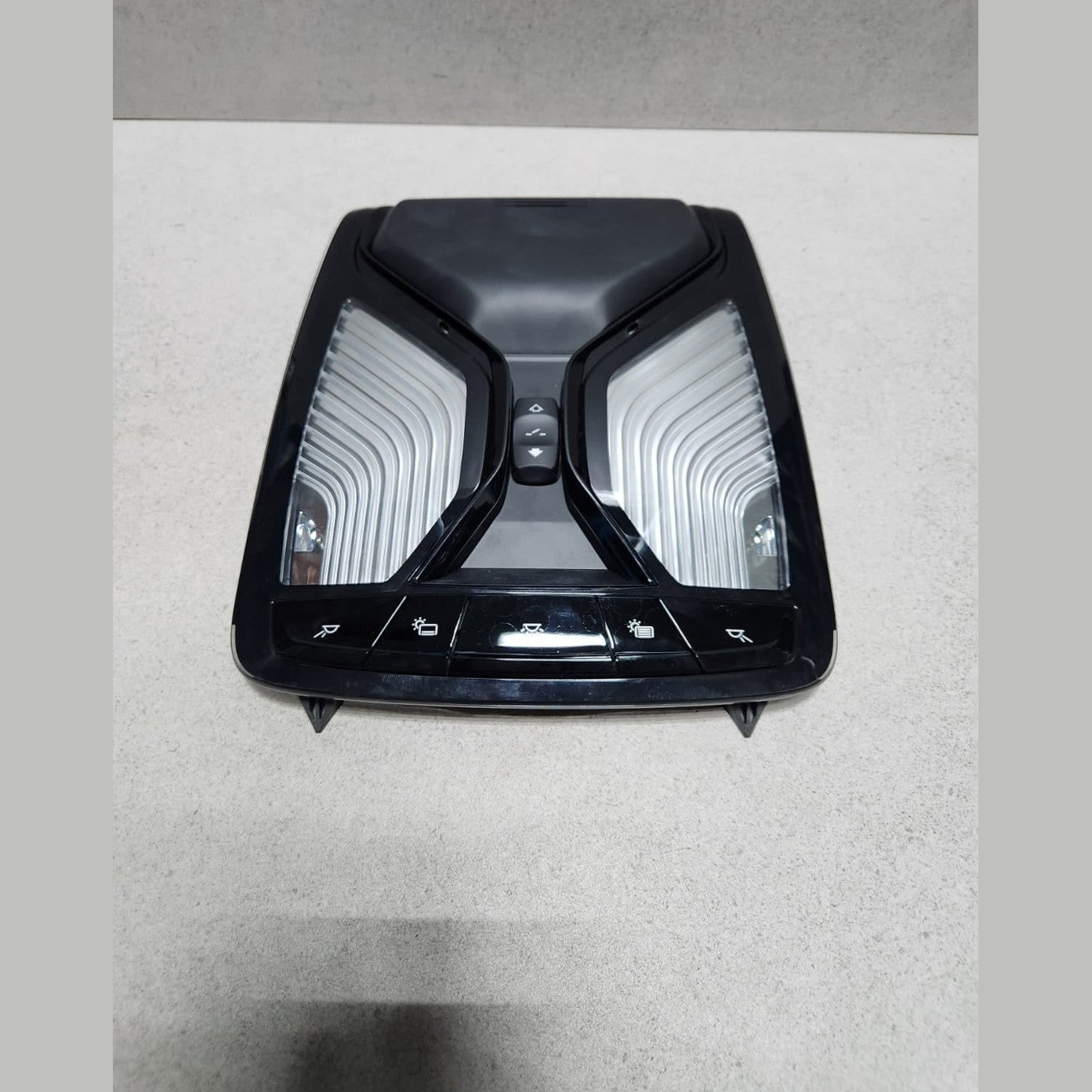 Genuine 2017-2023 BMW 530i Roof Functional Center 5A3CCB0 5 Series G30 and X7 G0