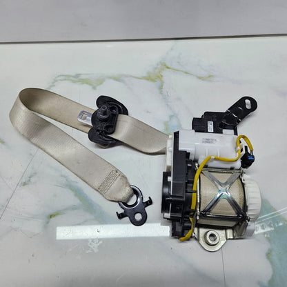 OEM BMW 7 Series G11 G12 Front Seat Belt Front Left 7402423