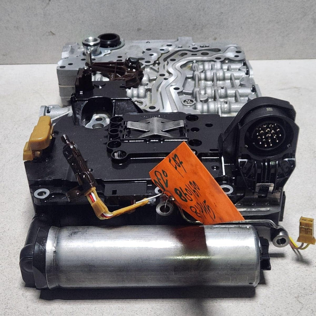 2012-2016 BMW 320i 520i Transmission Valve Body Mechatronics 8hp45 0260550087 