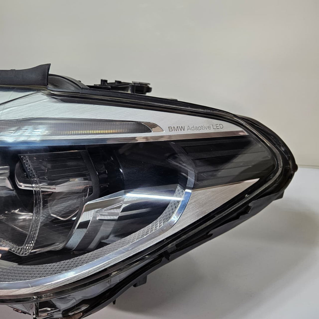 BMW  5 Series G30, G31, F90 m Adaptive LED Headlight 8499109 ECE LEFT SIDE