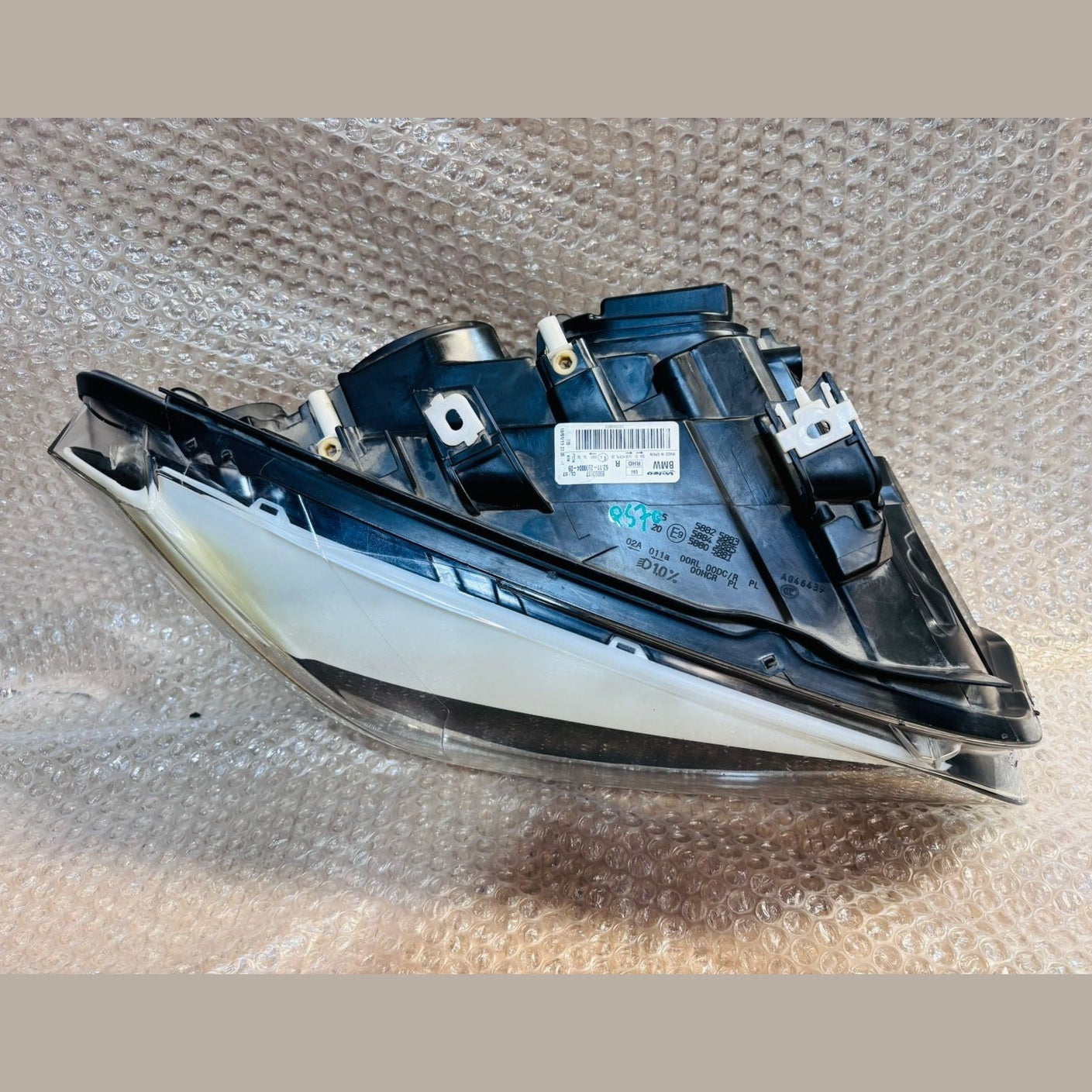 Bmw X1 E84 2009 to 2012 None Xenon Headlight Right side 8909350