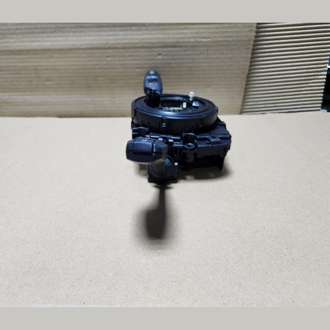 BMW Steering Column Switch Unit 9123035. 1 Series E81 E87 and 3 Series E90 E91