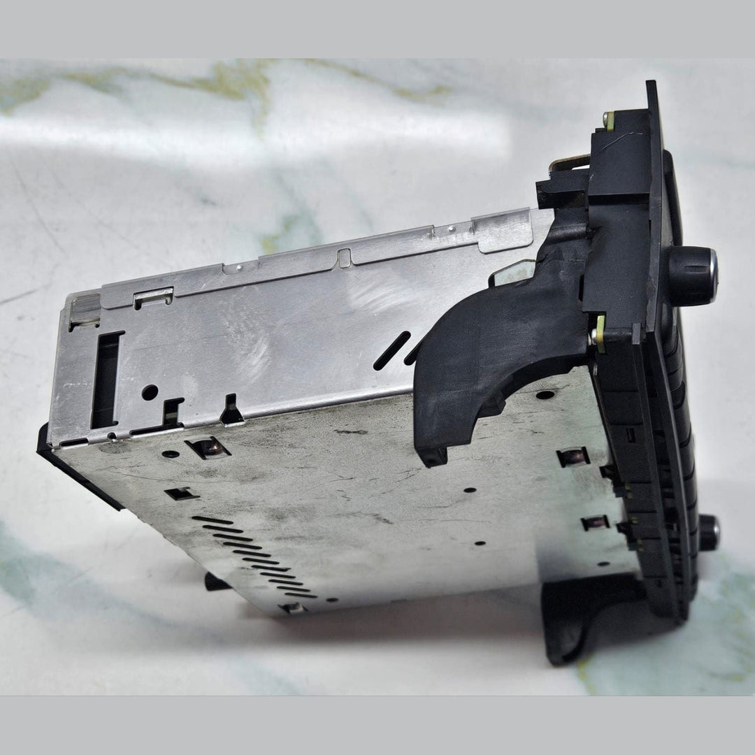 BMW X1 E84 E90 E92 OEM CD DECK HEAD AUDIO UNIT 9263462