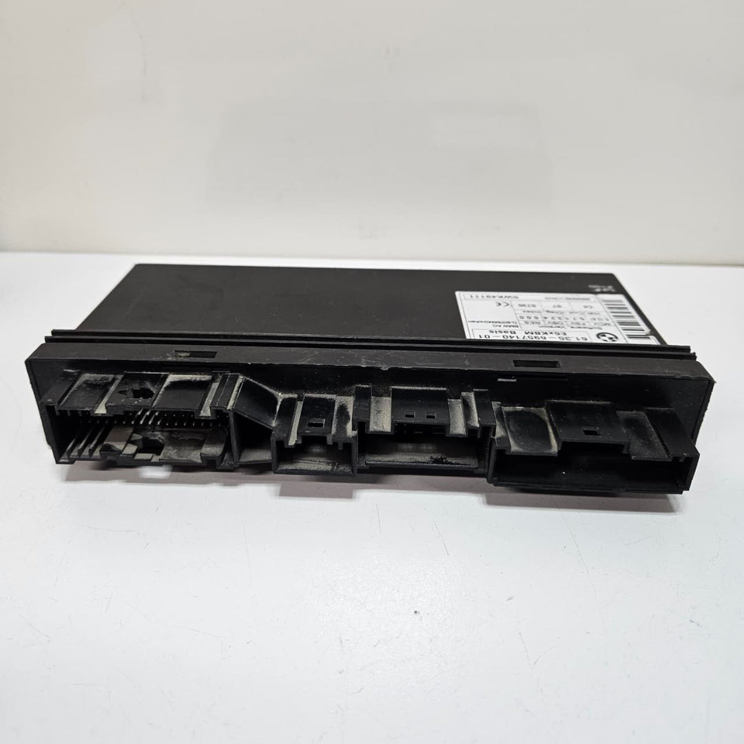 2004-2007 BMW 5 6 Series E60 E63 E64 525i Body Control Module 6957140