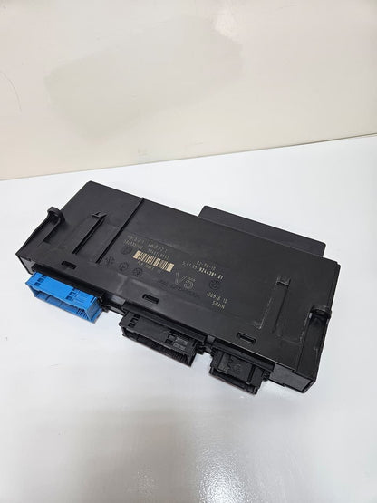 2010-2015 BMW F10 F06 F12 UNCTION BOX ELECTRONICS 3 BODY CONTROL 9244391 OEM