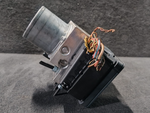 Load image into Gallery viewer, BMW F07 DSC ANTI BREAKING SYSTEM PUMP BREAK HYDRO CONTROL UNIT MODULE - 6853400
