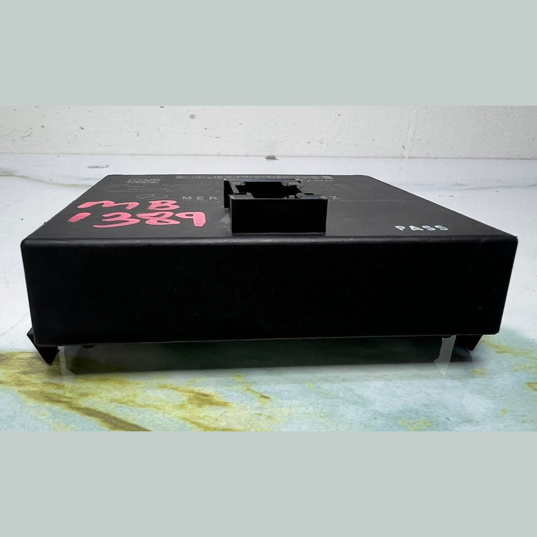 2007 Mercedes-Benz S550 Gateway Control Module A2215408845 S Class W221