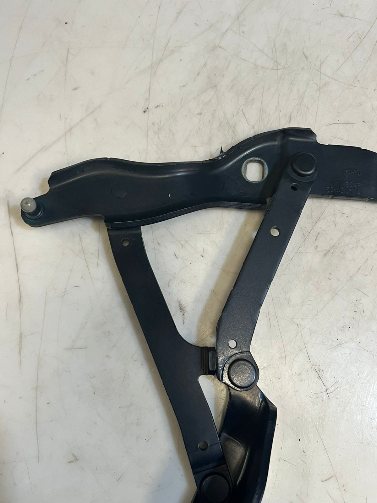 2009-2016 BMW Z4 E89 SERIES ENGINE LEFT SIDE BONNET Hood Hinge 7191511 OEM
