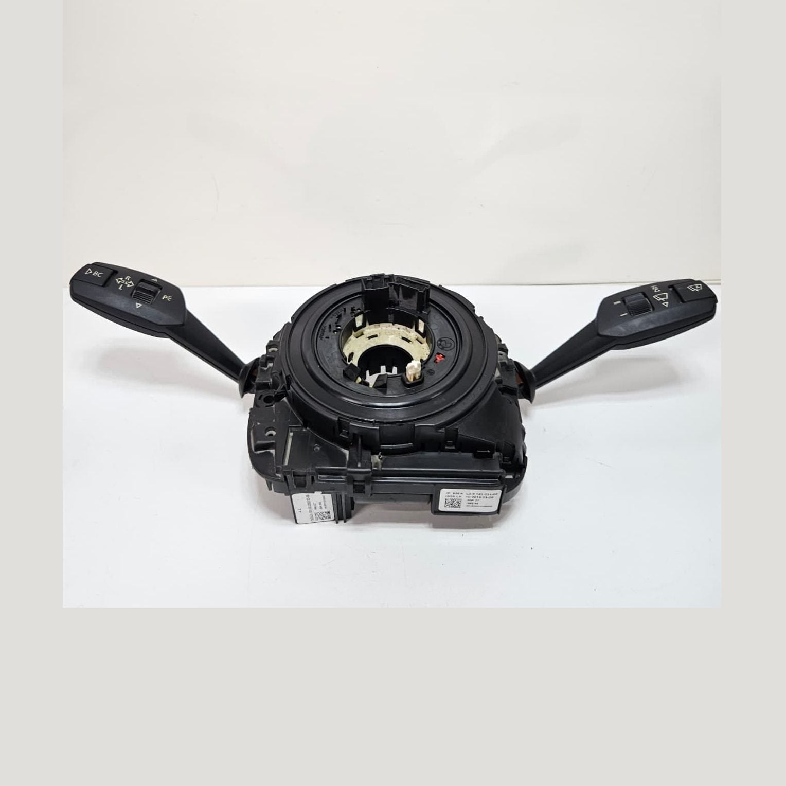 2012-2013 BMW E88, E90 X1 E84 118i Steering Column Switch 9123031