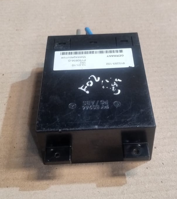 BMW 7 F01 F02 F03 F04 102 PY50936 D SEAT CONTROL MODULE   -915293 -102