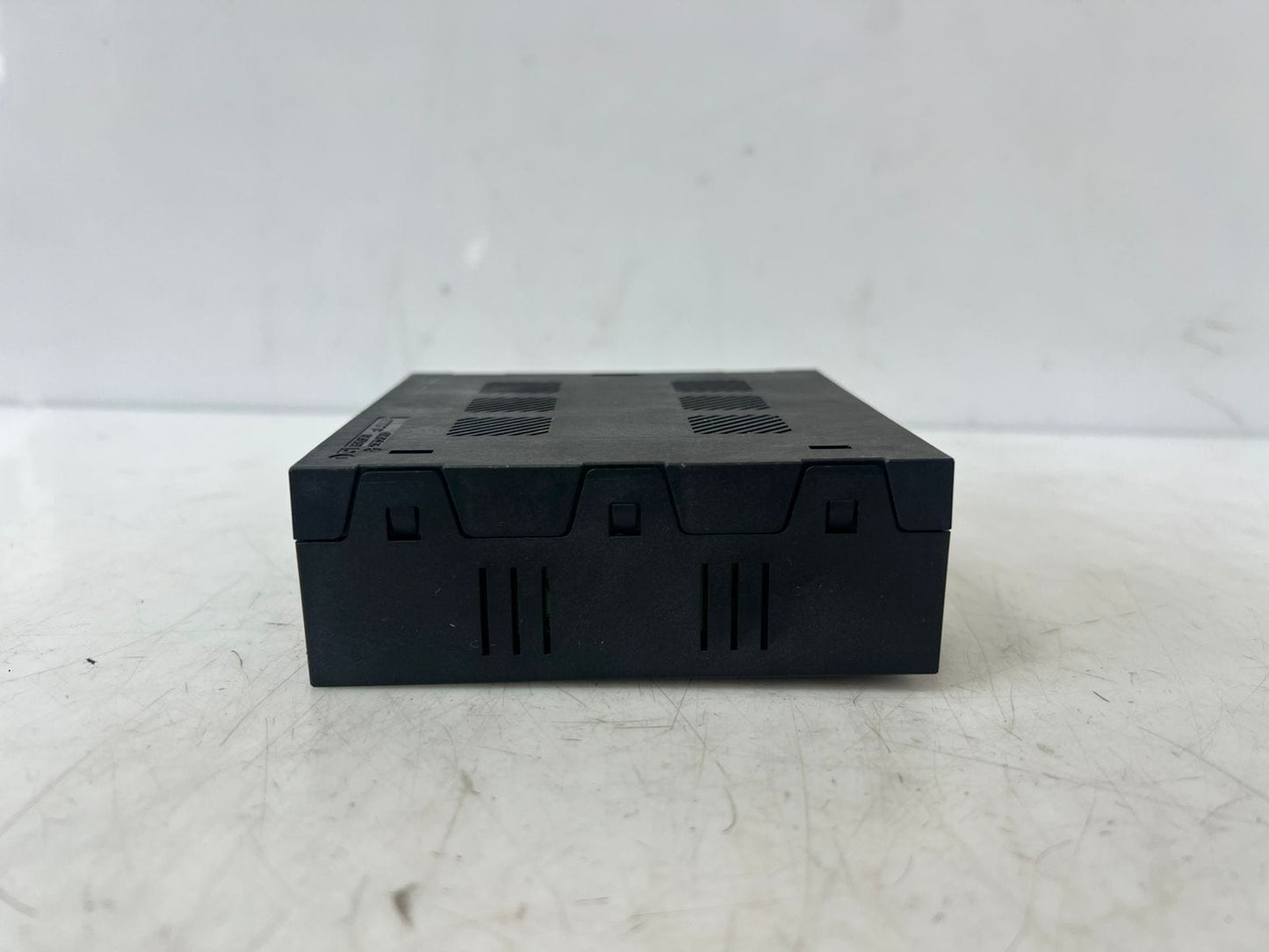 2004-2005 BMW 745i 750I Integrated Supply Module 7510638 OEM