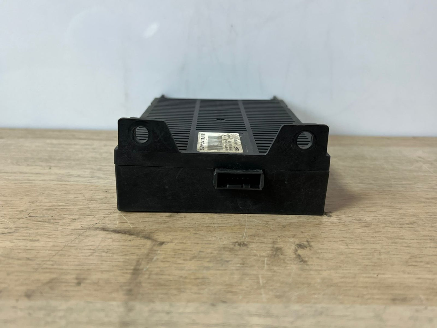 BMW X3 series E83 HEADLAMP LIGHTING LIGHT CONTROL MODULE LCM LM MAN LWR 3413318