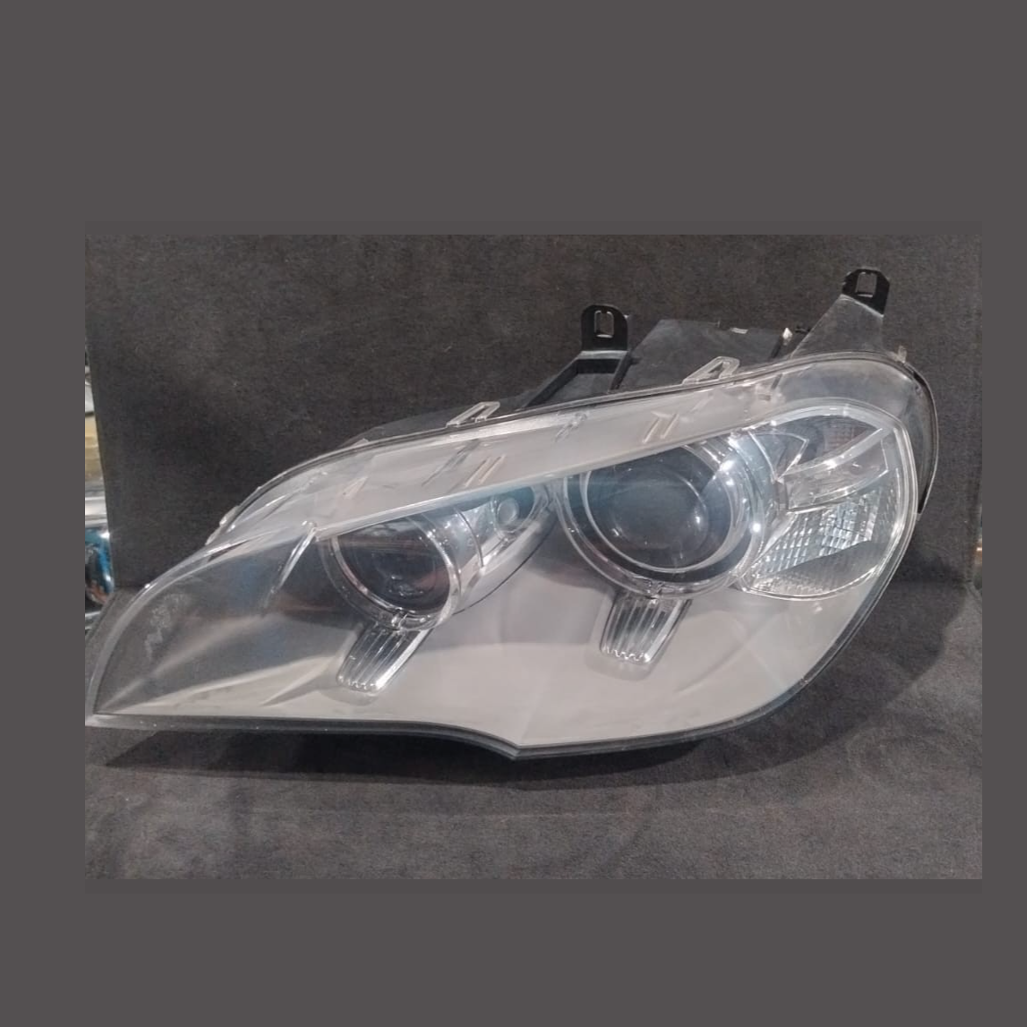 BMW X5 E70 LCI M SPORT LEFT XENON HEADLIGHT- 7221893 2013