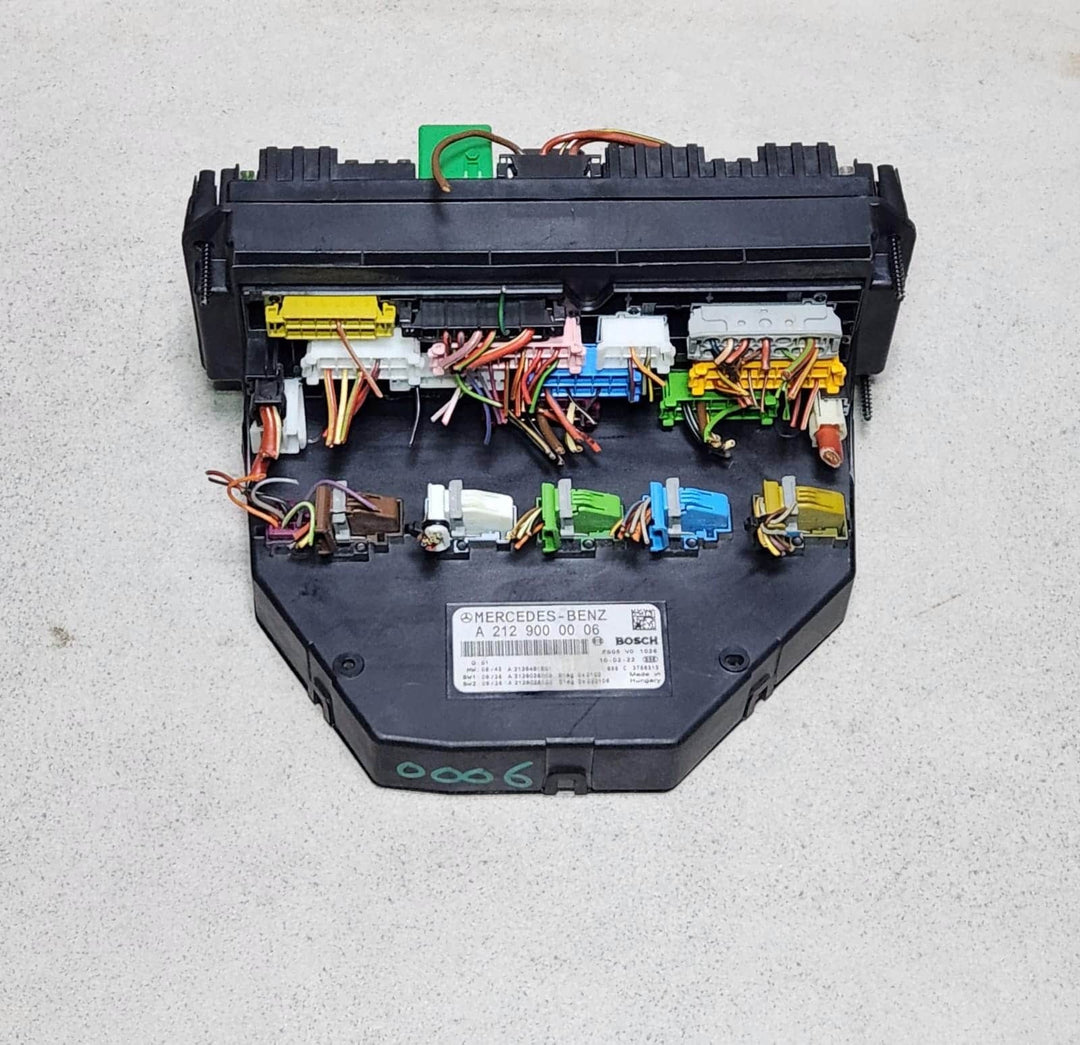 2009-2014 Mercedes-Benz E350 Sam Control Module A2129000006 E-Class W212 