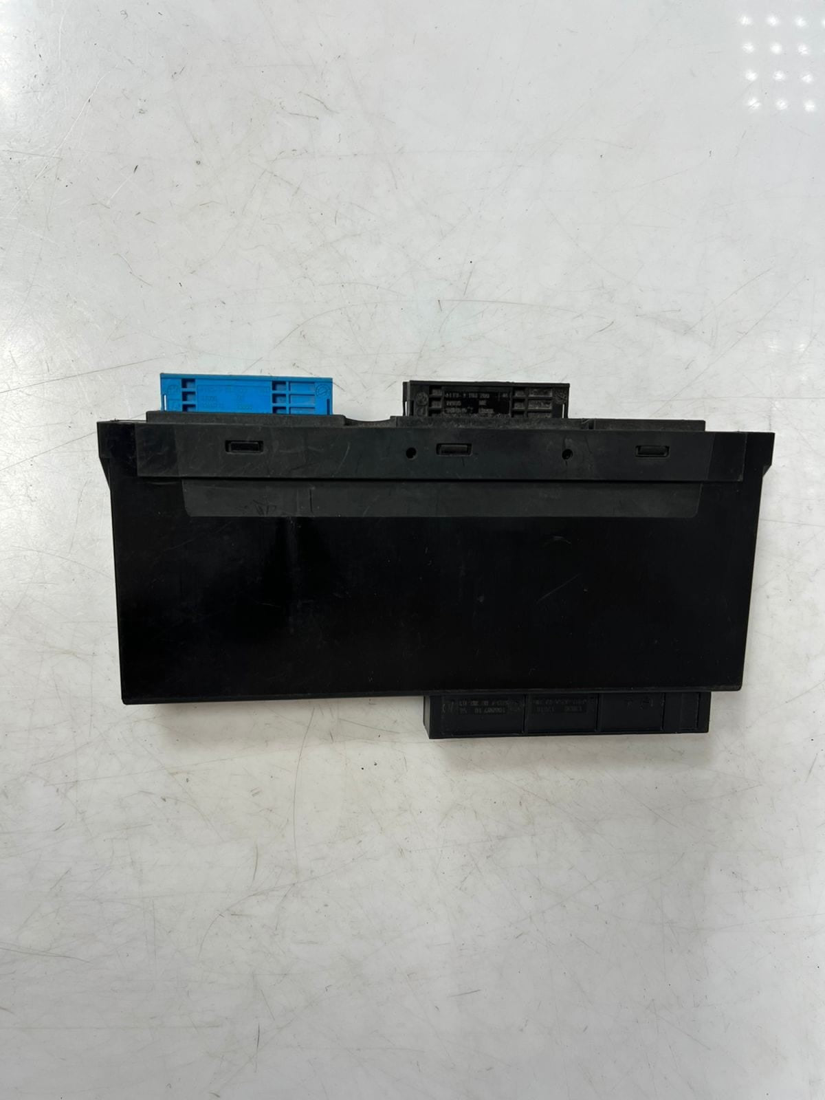 BMW 3 Series E90 E91 and X1 E84 Body Control Module BCM 9264573 OEM