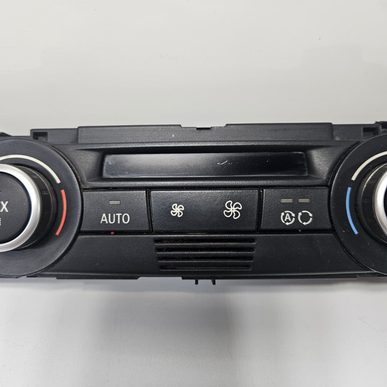 2007-2011 BMW E90, E87, E81, M3 328i Climate Control Unit 9182287
