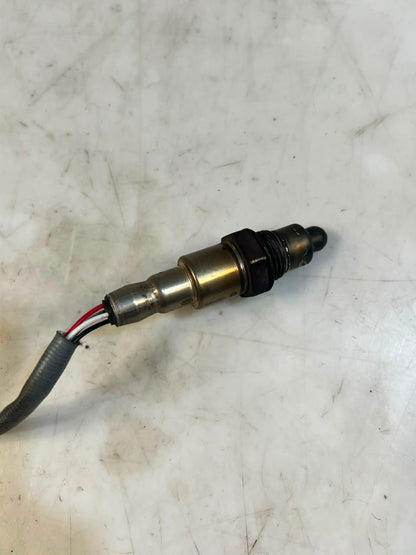2018-2020 BMW 530e  F20 G01 F21 F22 F30 F31 G30 G31 G11 Oxygen Sensor 8631047