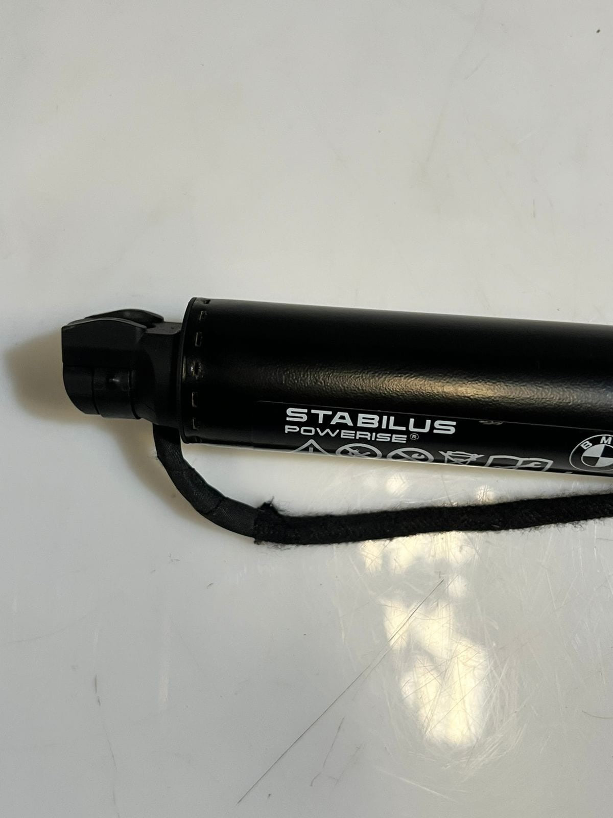 BMW iX xDrive 120 Tailgate Gas Spring Left SPINDLE 5A635D3 OEM