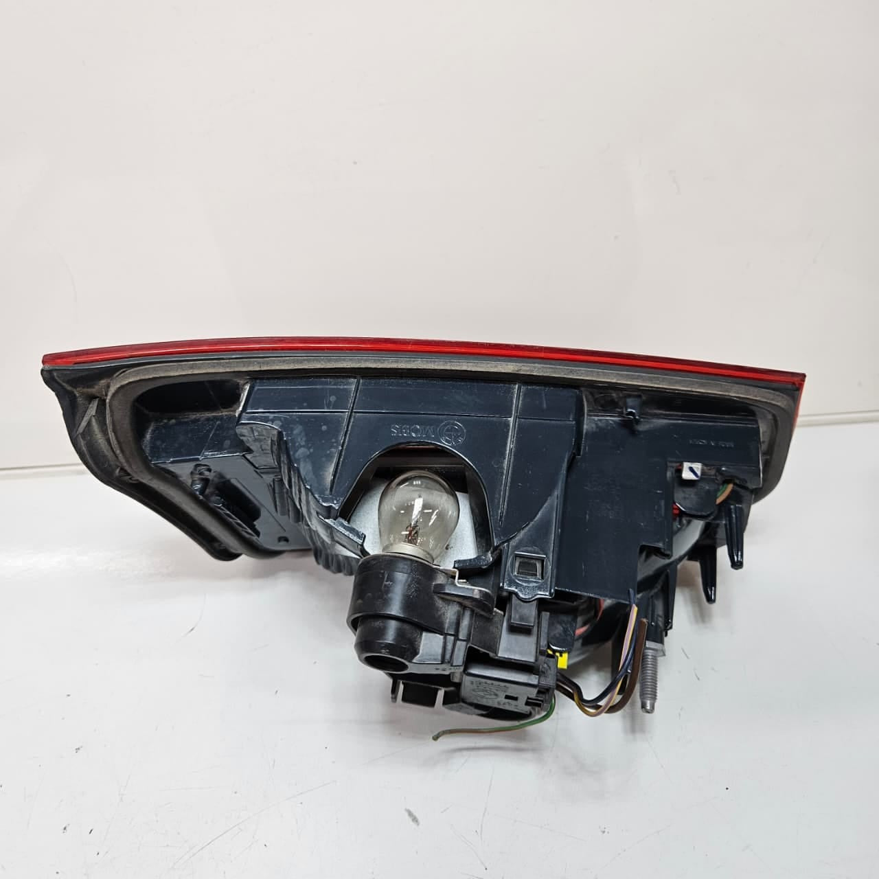 7313056-2012-2018 BMW 3 Series F30 Trunk Lamp Right Side OEM  