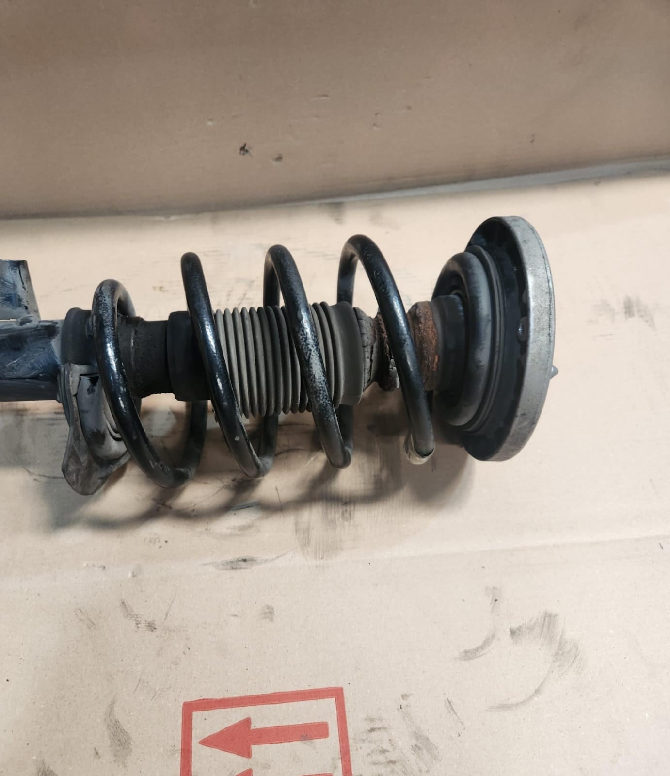 2010 BMW X3 Front Shock Absorber 6796409 X3 F25 front left f25