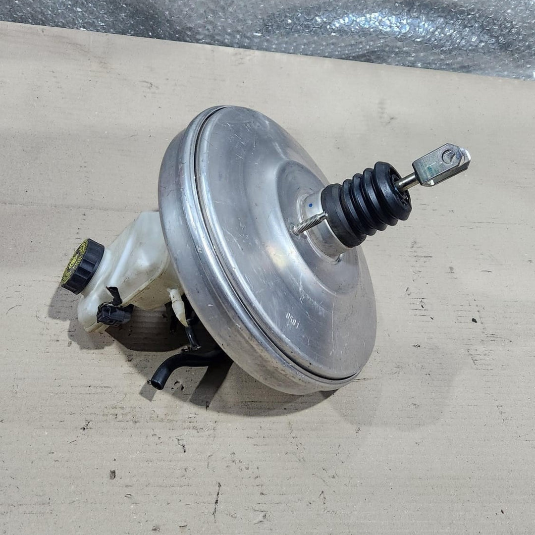 2021-2024 BMW 228i Gran Coupe Power Brake Booster 6854643  1 Series F40 RHD