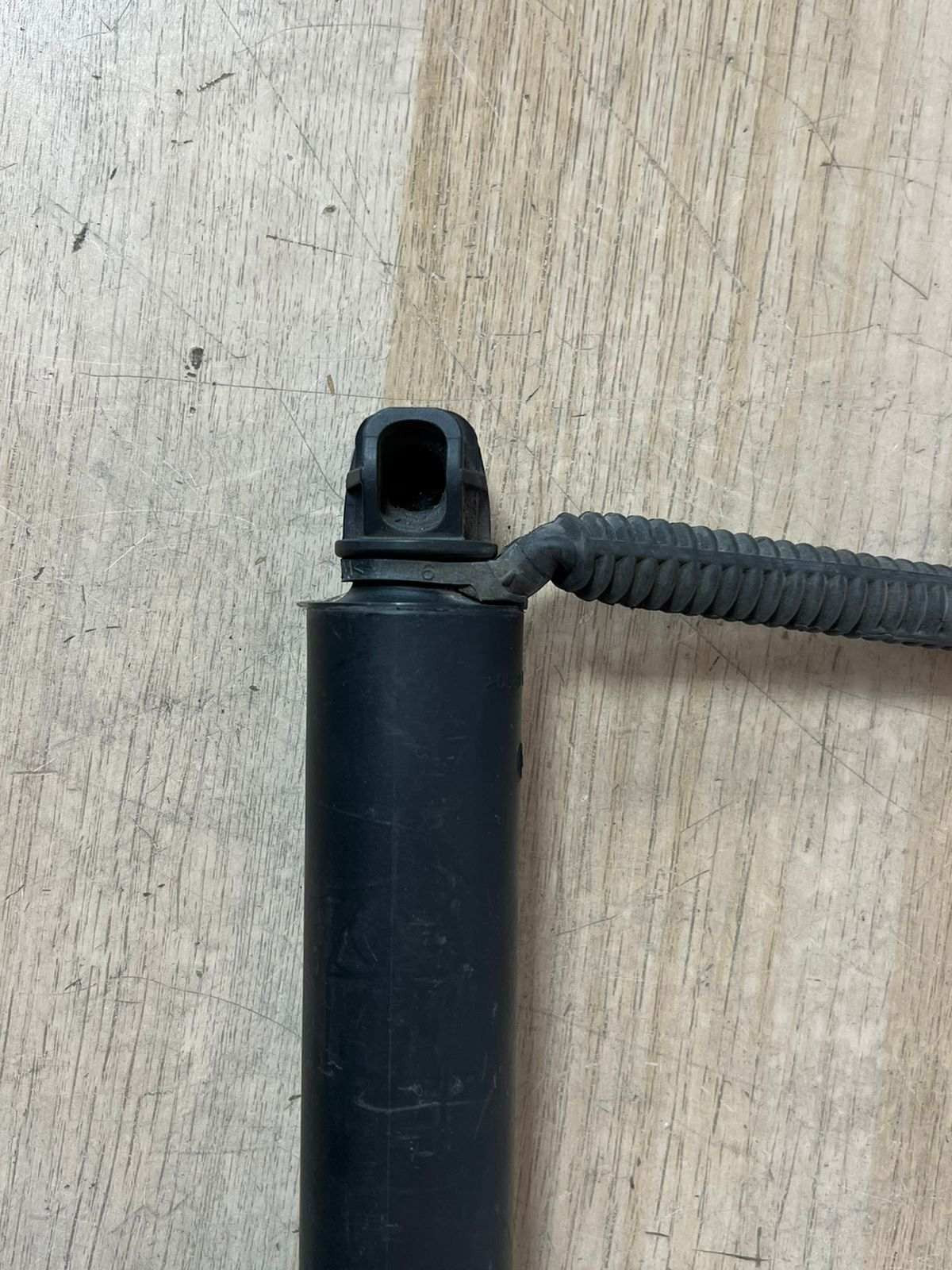 OEM tailgate gas strut for BMW 3 Series Touring F31 7263155 REAR LEFT