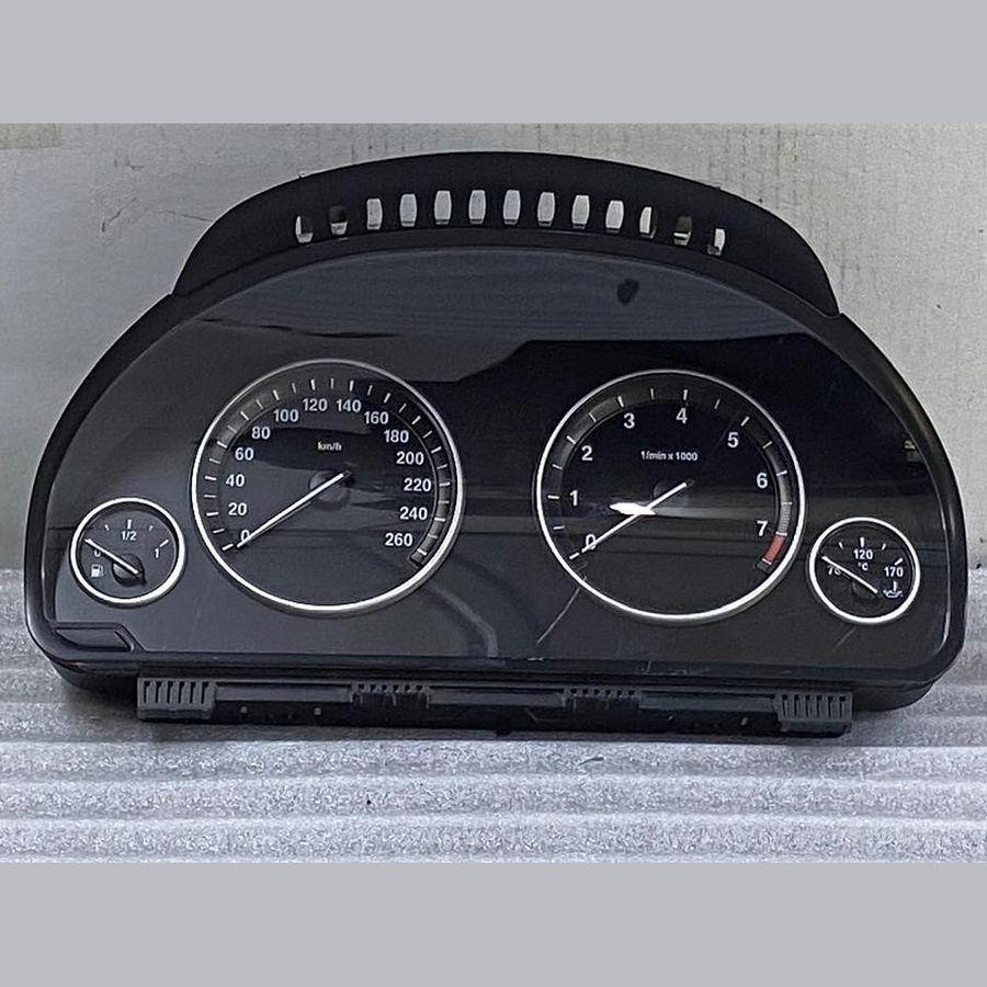 OEM BMW F10 528i Combi-Instrument speedometer Cluster 9280477-01