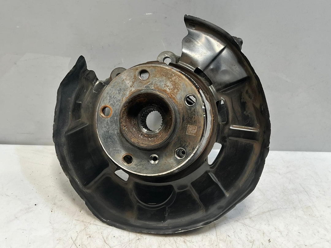 BMW 1' 2' 3' F20 F21 F22 F23 F30 F31 Rear Wheel Hub Rear 6867261 OEM