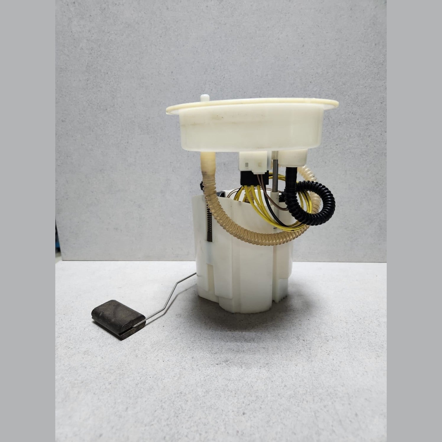 BMW FEUL PUMP DIESEL F48 X1 B47 2.0D ASSYMBLE 7300843