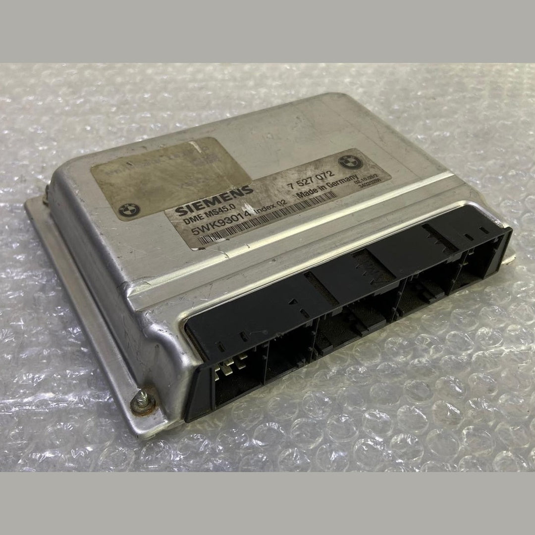 OEM BMW 5 SER 530i E60 E61 SEDAN x3 ENGINE CONTROL MODULE ECU ONLY DME 7527072