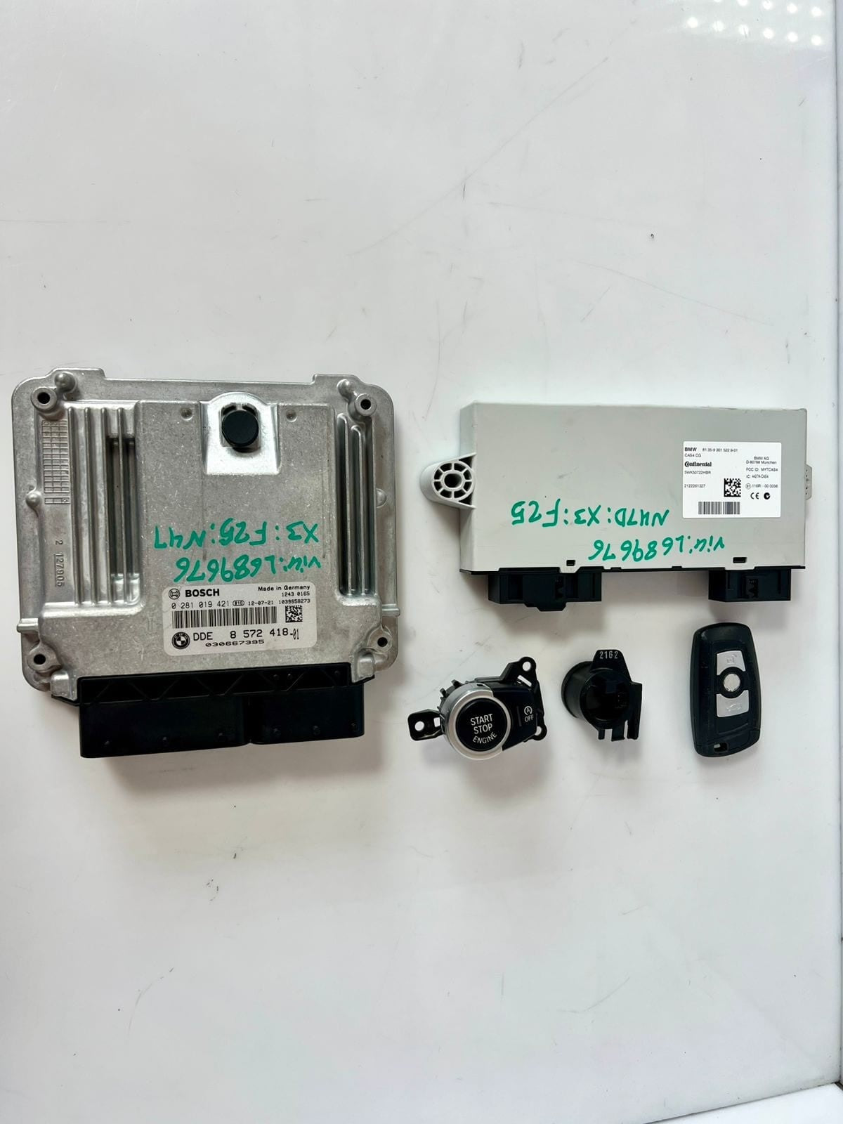 BMW X3 F25 Diesel 2.0dX N47N Engine ECUs Kit DDE 8572418 CAS +1 Key CAS4 Manual