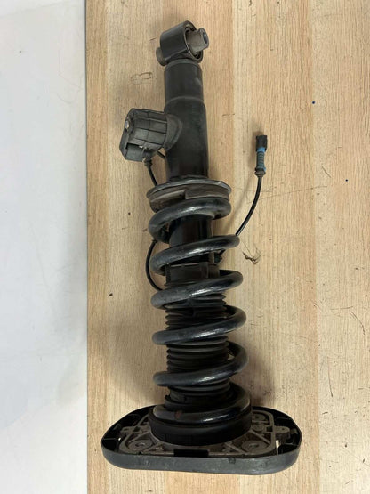 2018-2023 BMW X5 Shock Absorber 6869024 X5 G05 and X7 REAR RIGHT VDC 