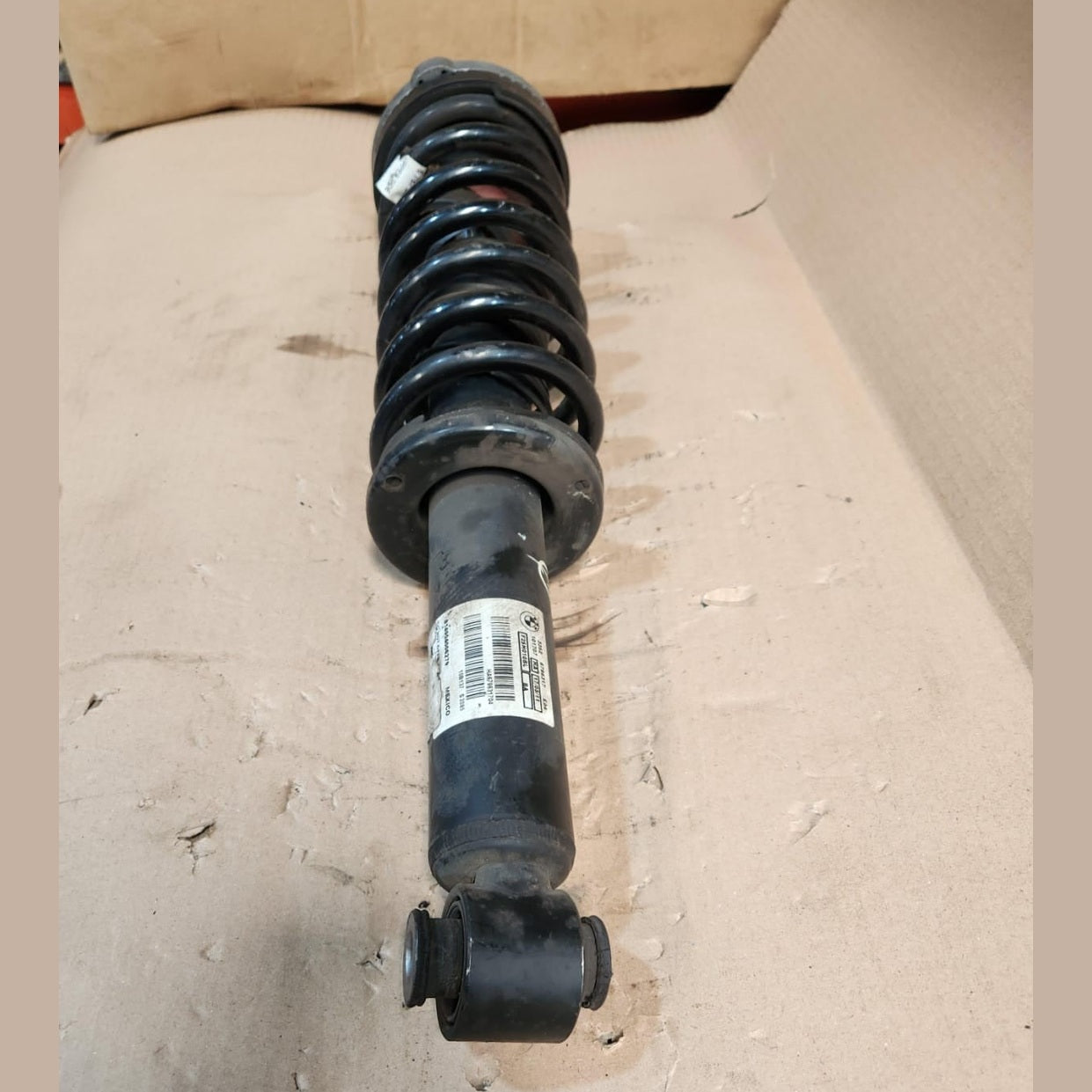 2011-2017 BMW X3 Rear Shock Absorber With Spring Assembly 6796317 X3 X4 