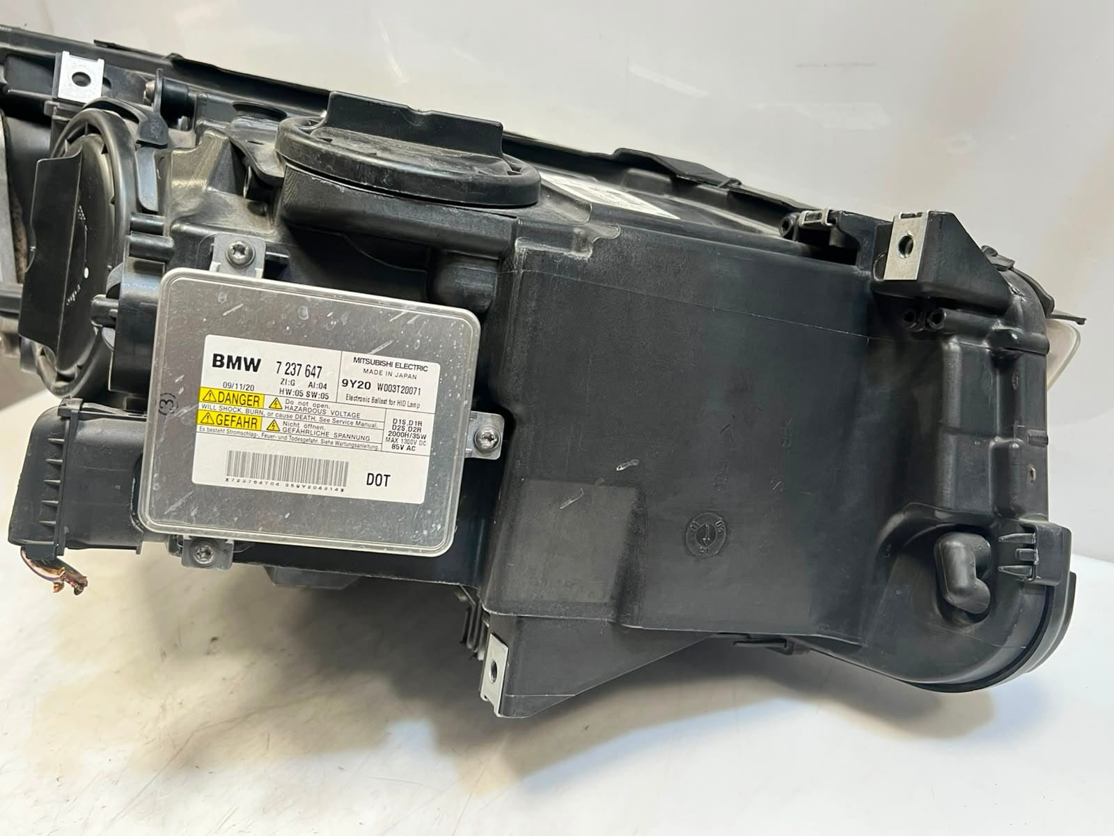 2010-2017 BMW 5 Series F07 535i GT 550i GT Xenon Headlight LEFT US 7199617