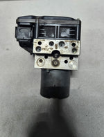 Bild in die Galerieansicht laden, BMW Abs Hydraulic Unit 6799048 7 Series F01 F02