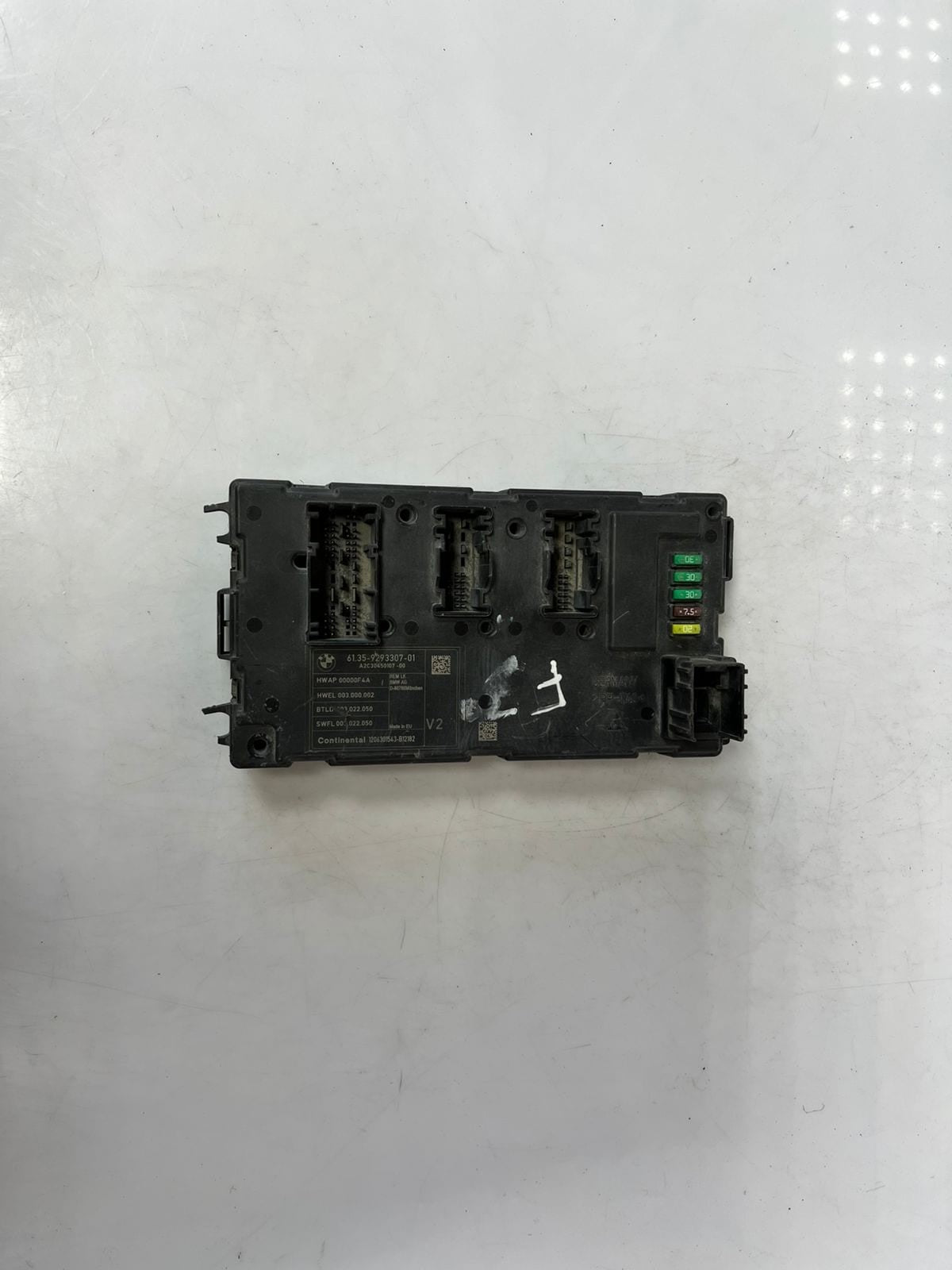 2012-2016 BMW F30 F31 F32 F33 328i Rear Electronic Body Control Module 9293307