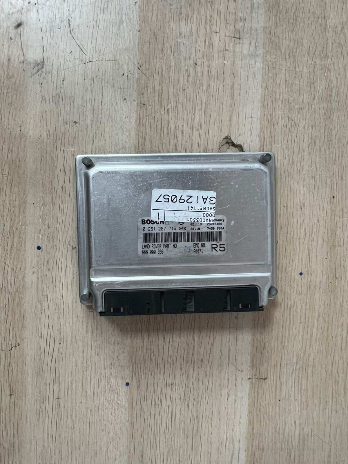 2005 Land Rover Range Rover Engine Control Module 0261207715 ECU