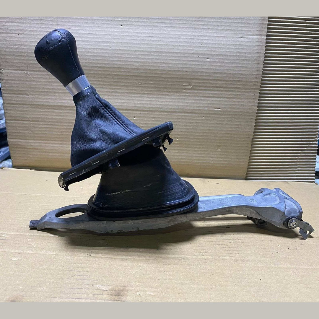 2012-2015 BMW M135i Manual Transmission Shifter Arm 7605090 F20 F21 F30 F31 F32 