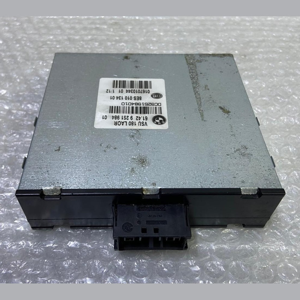 OEM BMW 5 SERIES F10 VOLTAGE CONVERTER CONTROL MODULE ECU 9251984