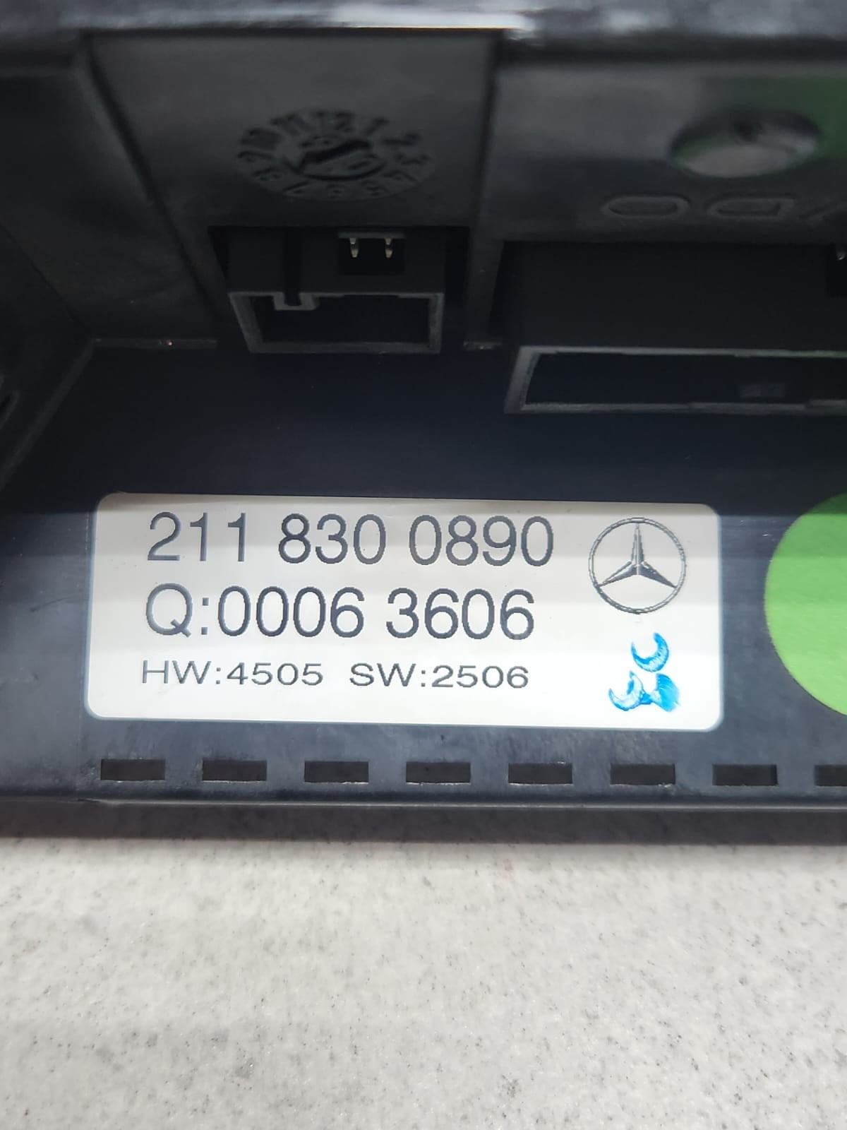 Mercedes-Benz Climate Control Panel 2118300890 W211 E-Class and S211 E-Class