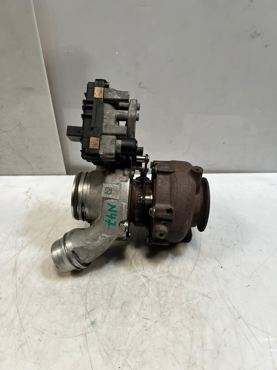 2010-2015 BMW X1 Turbocharger 8573107 116d 118d 318d X1 and Mini Cooper 2.0
