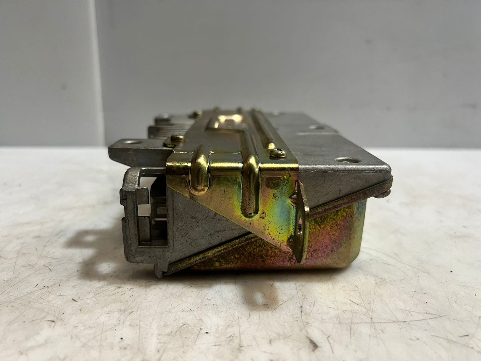 1993-1994 BMW 740i E32 E34 ABS BRAKE Control Module 0265106058
