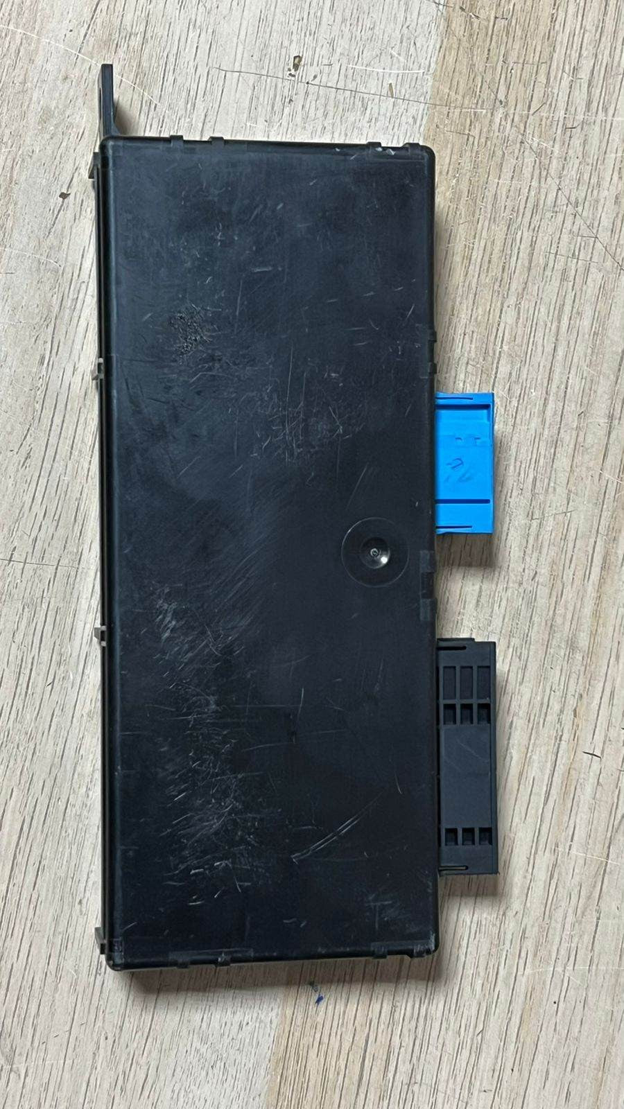 2010-16 BMW 550i Central Gateway Control Module 9243212 F06 F12 F13 6' F10 5'