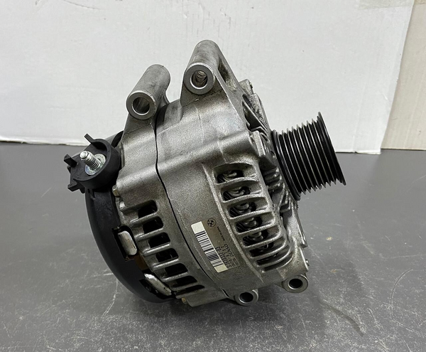 OEM BMW Alternator Generator 170A BMW F30 F32 F22 335i 435i M235i N55 7638337