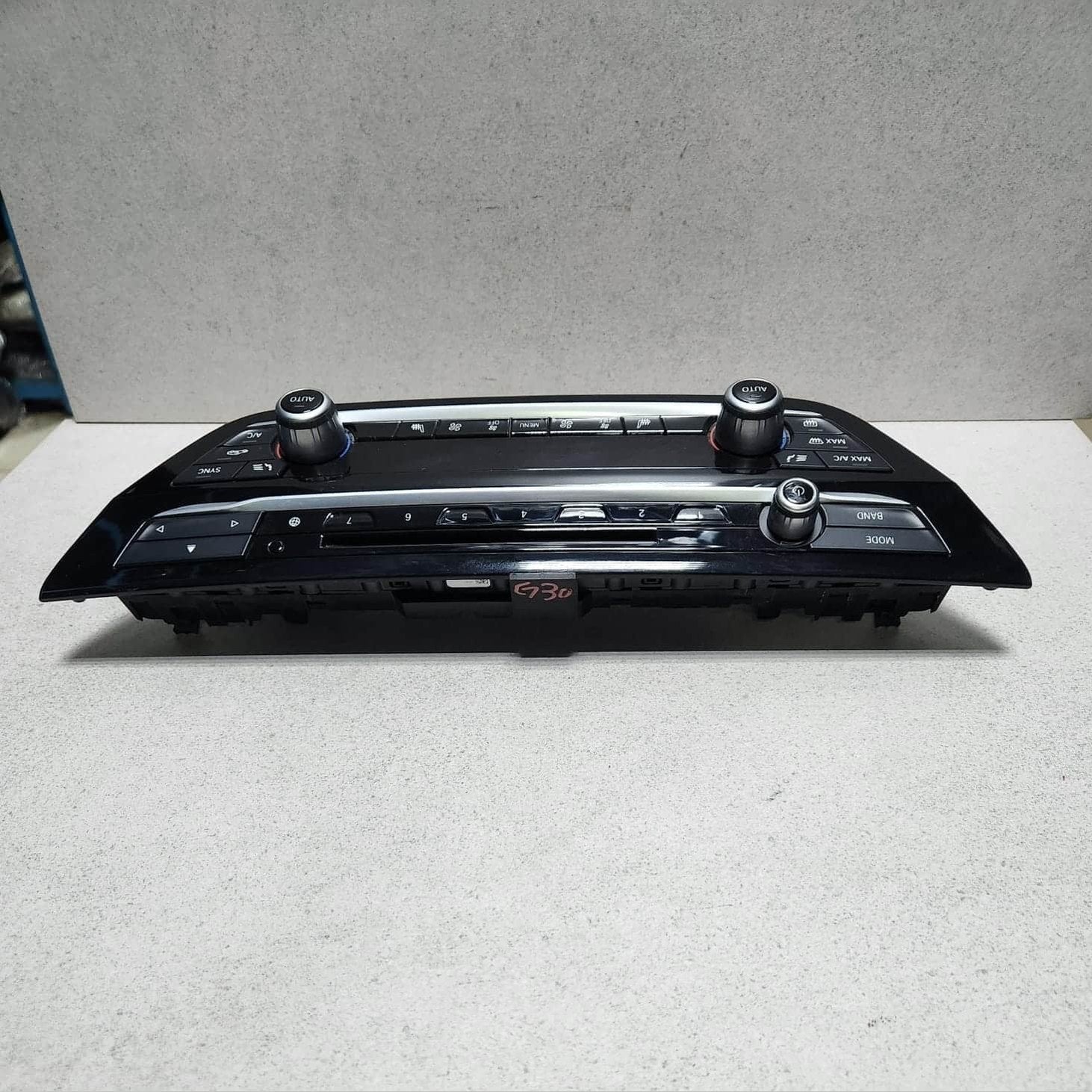 2017-2020 BMW 530i Temperature And Radio Control Panel 7947871 G30 530 540 M550